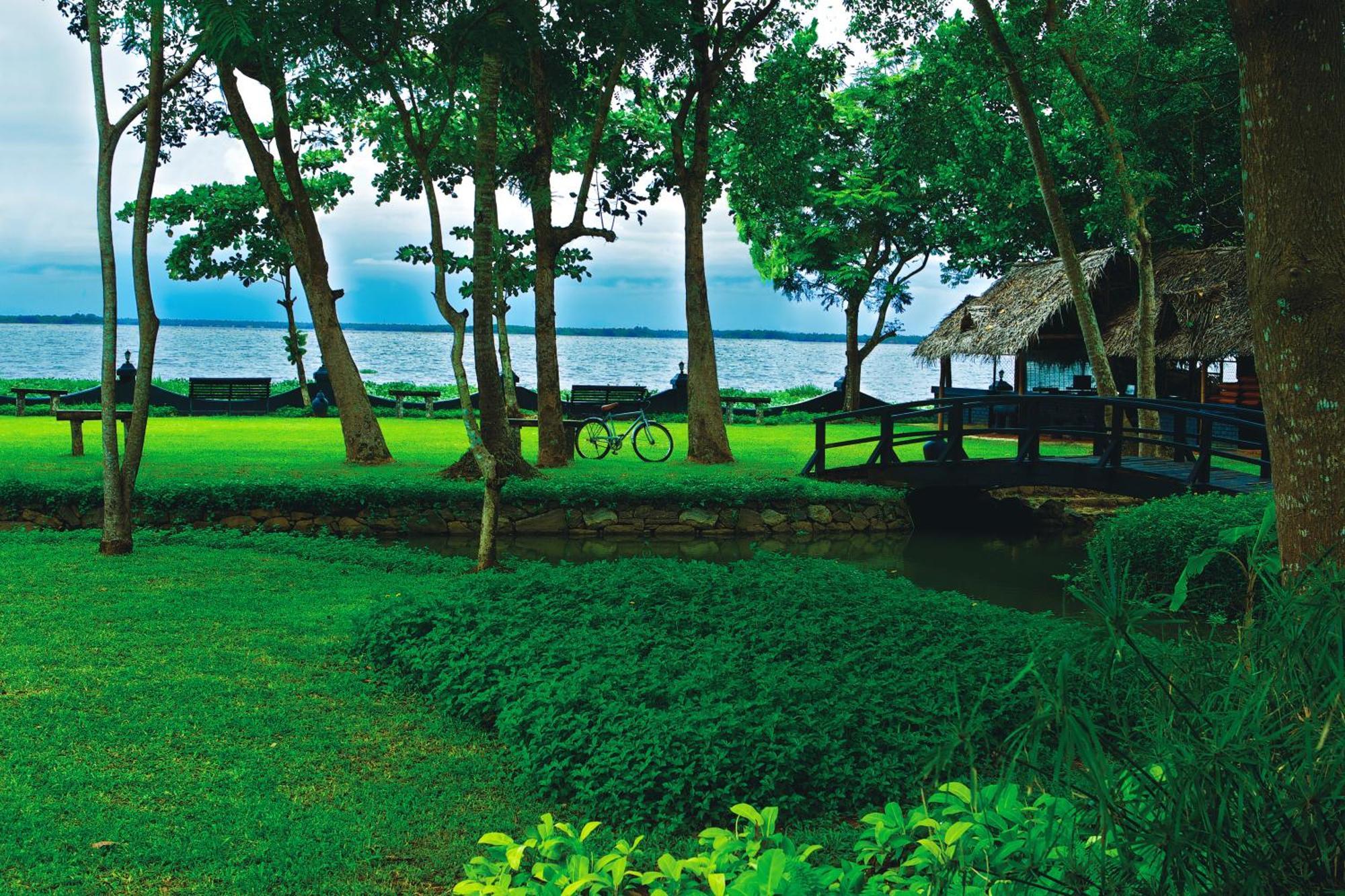 Taj Kumarakom Resort And Spa Kerala Luaran gambar